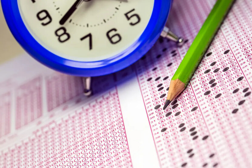 Sertifikat kutayotganlar diqqatiga! Bayram kunlari javoblar chiqish muddatini qanchaga suradi?