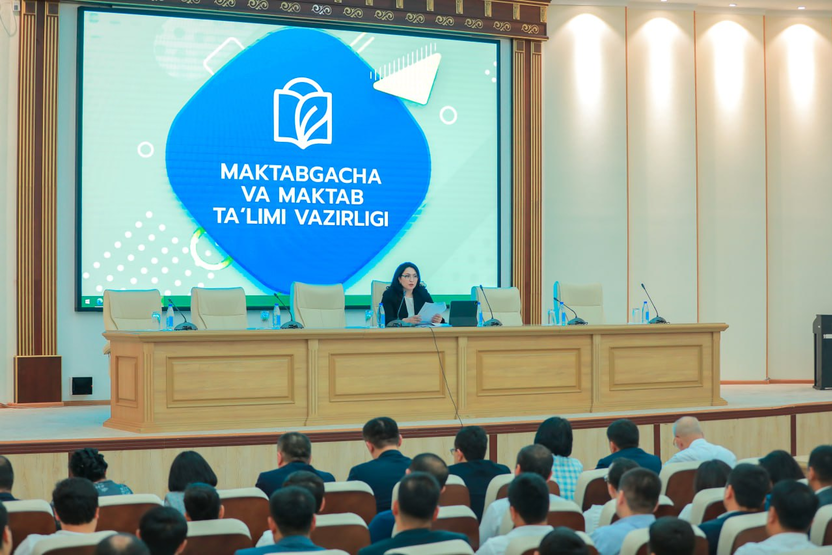 Maktablarda qog‘oz kundaliklar tiklanishi haqidagi xabarlar rad etildi